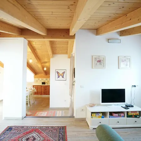 بيت للعطل Amazing In With Wifi إمبيريا