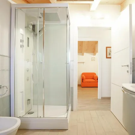 Дом отдыха Lovely Home In Imperia With Wifi *